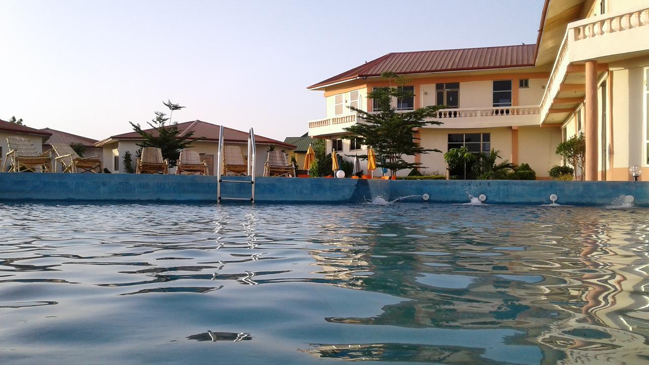 Hotel Zosimli Tamale Exterior photo